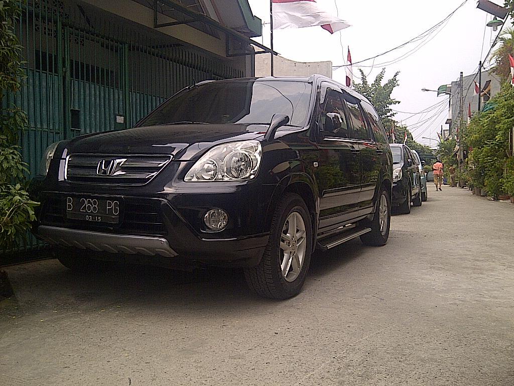 Honda CRV 2.4 black mulus