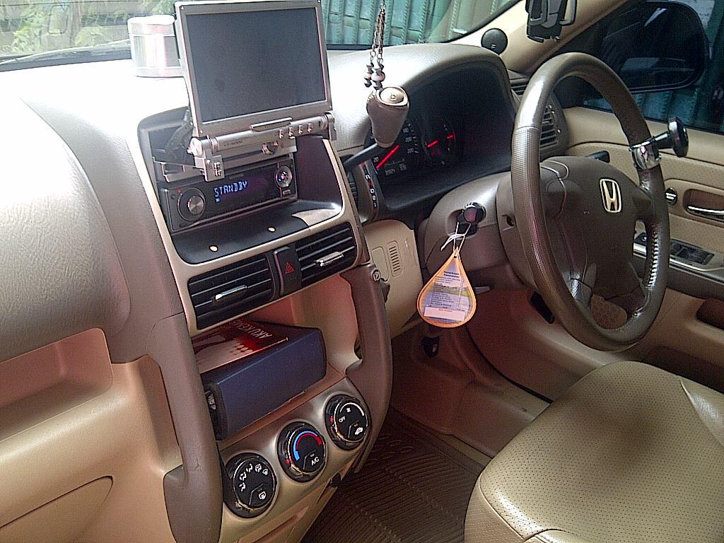 Honda CRV 2.4 black mulus