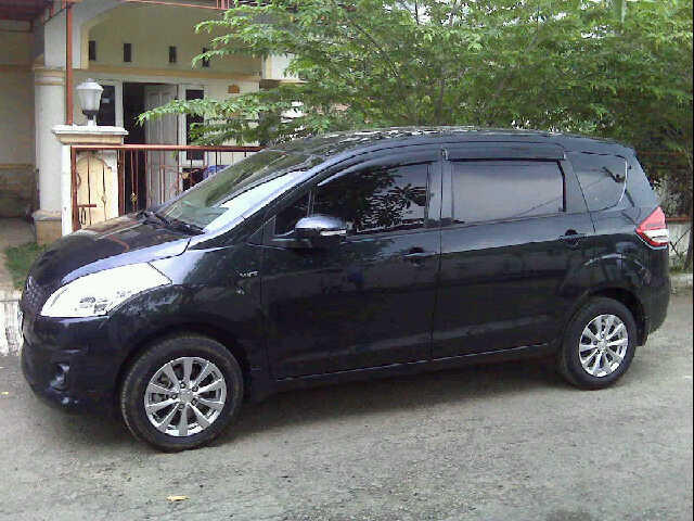 Suzuki Ertiga GL September 2012 Black