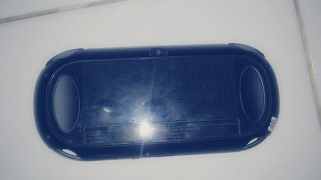 WTS PS VITA Wifi+Games!!