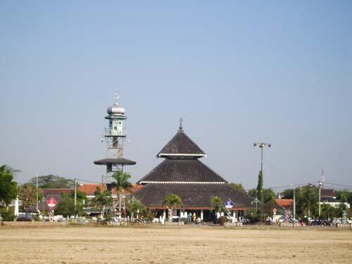 6 Masjid Tertua di Indonesia