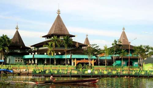 6 Masjid Tertua di Indonesia