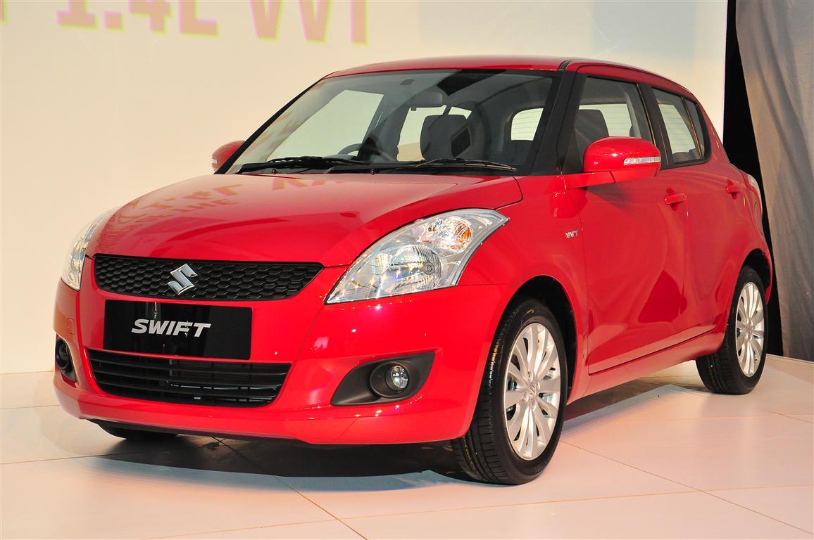 SUZUKI SWIFT 100% TERBARU 2013