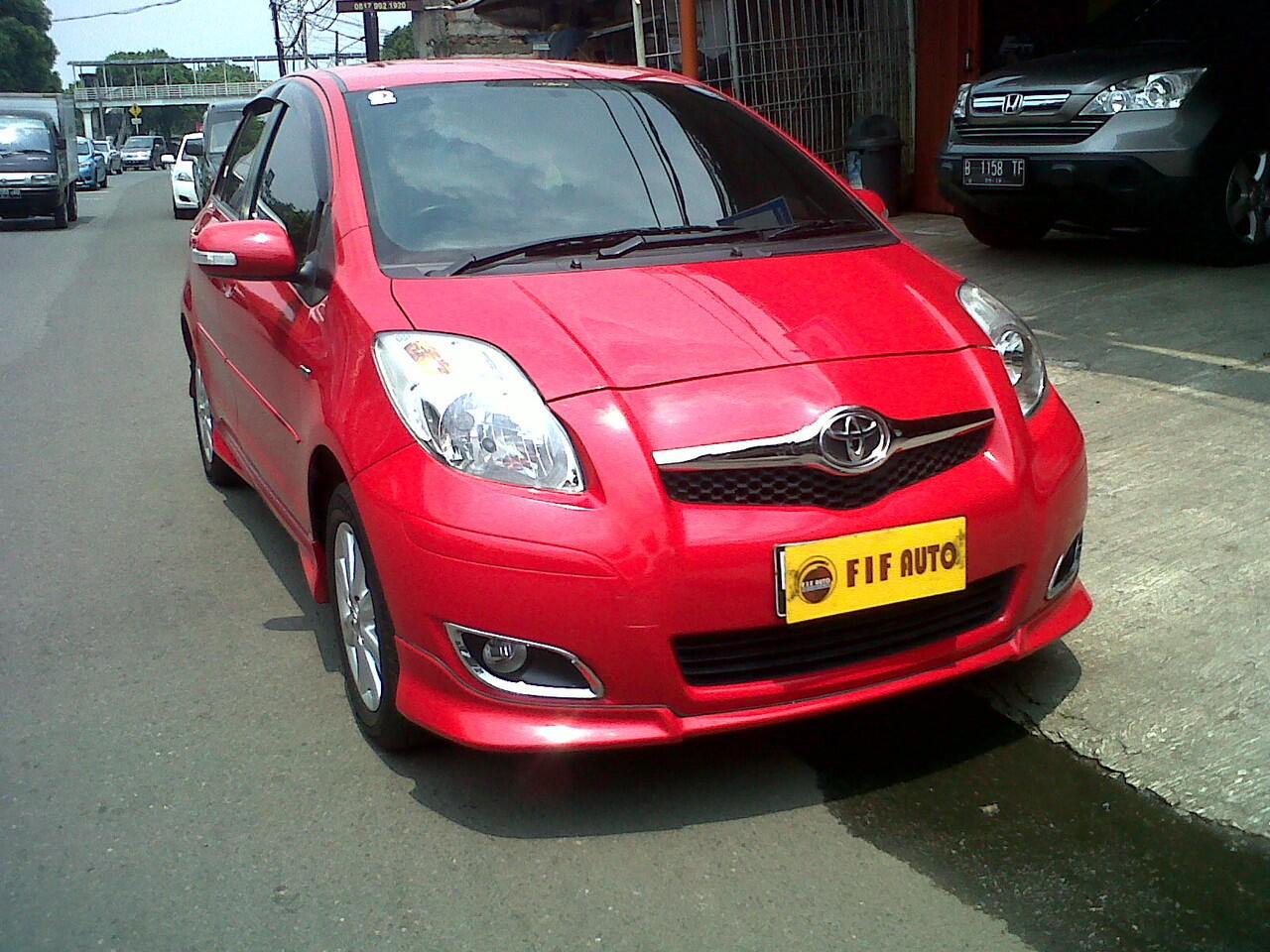 TOYOTA YARIS S LIMITID AT 2011 MERAH METALIK