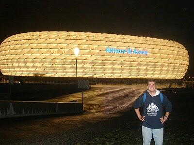 Pemandangan Keren Allianz Arena