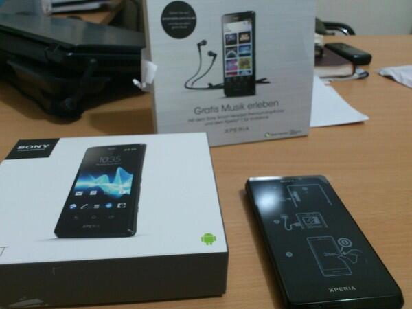 JUAL Handphone BLACKMARKET SONY, LENOVO AND LG Harga Terjangkau..