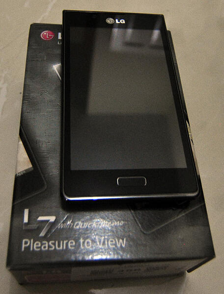 JUAL Handphone BLACKMARKET SONY, LENOVO AND LG Harga Terjangkau..