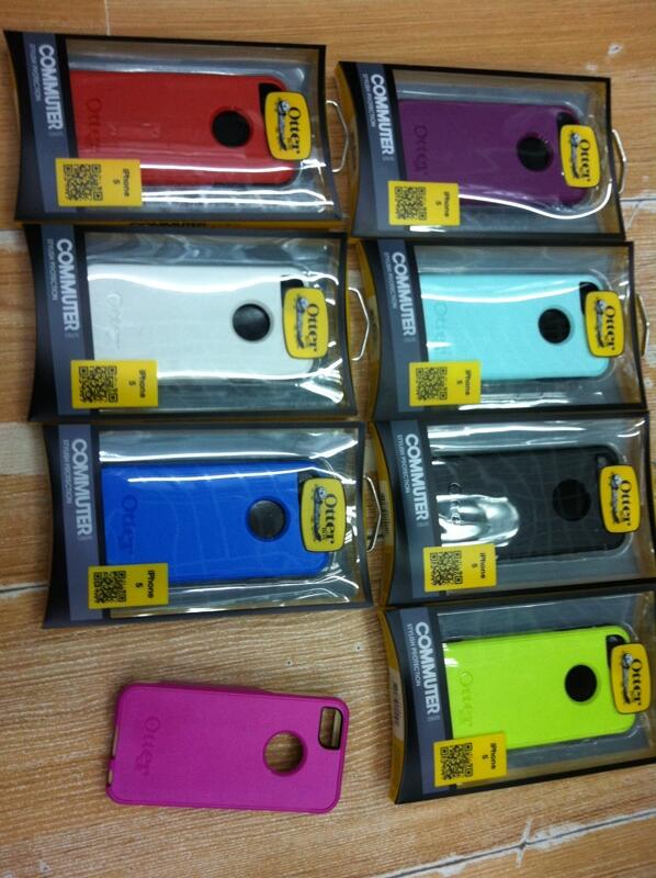 OTTERBOX COMMUTER,DEFENDER,ARMOR IPHONE 4/5,IPAD 2/3,SAMSUNG, BLACKBERRY Z10