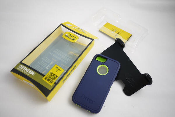 OTTERBOX COMMUTER,DEFENDER,ARMOR IPHONE 4/5,IPAD 2/3,SAMSUNG, BLACKBERRY Z10
