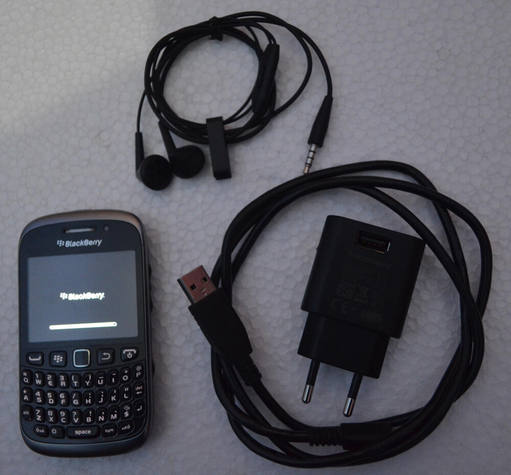 JUAL BB 9320 (AMSTRONG) FULLSET MALANG KOTA