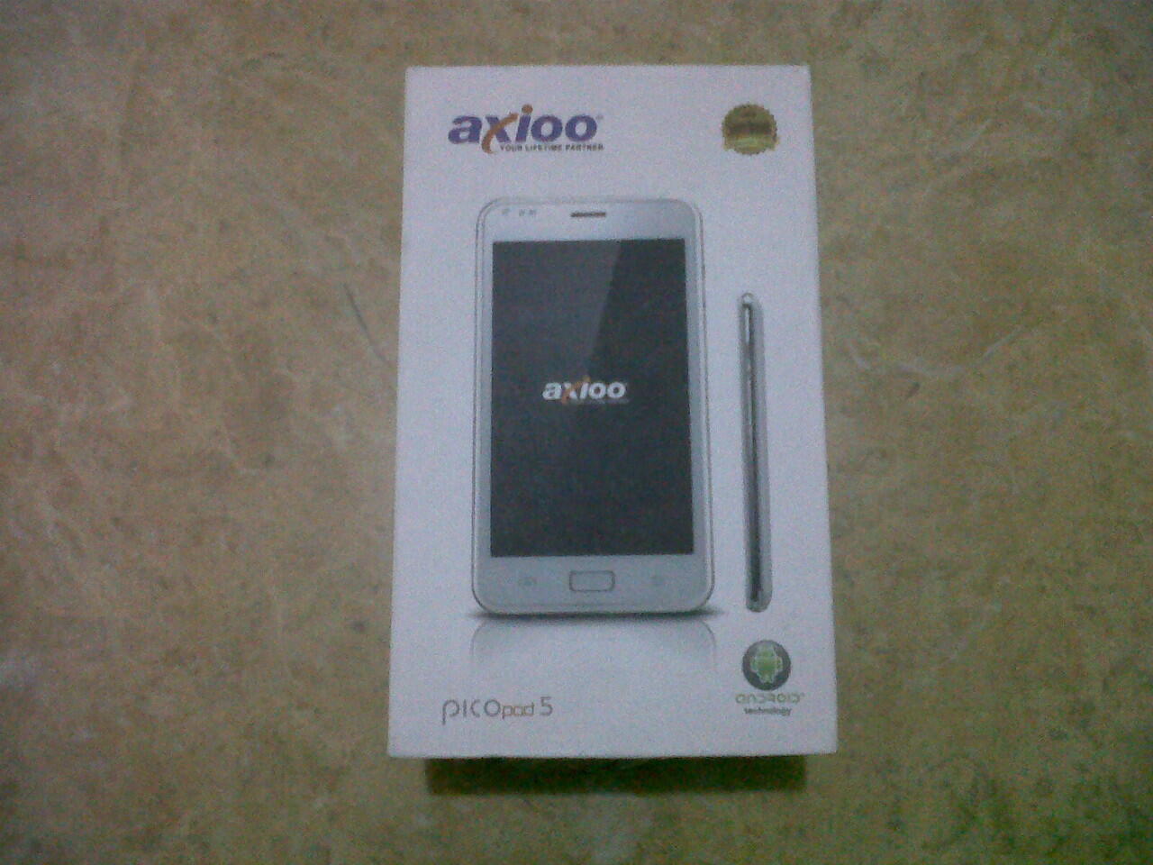 Axioo Picopad 5 GEA Warna Putih Mulus
