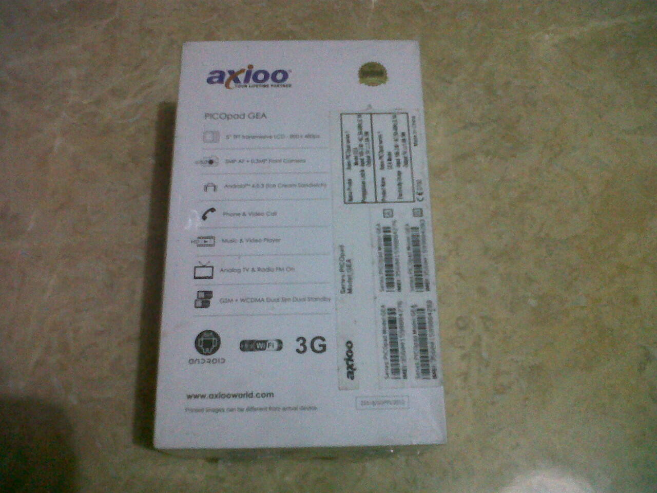 Axioo Picopad 5 GEA Warna Putih Mulus