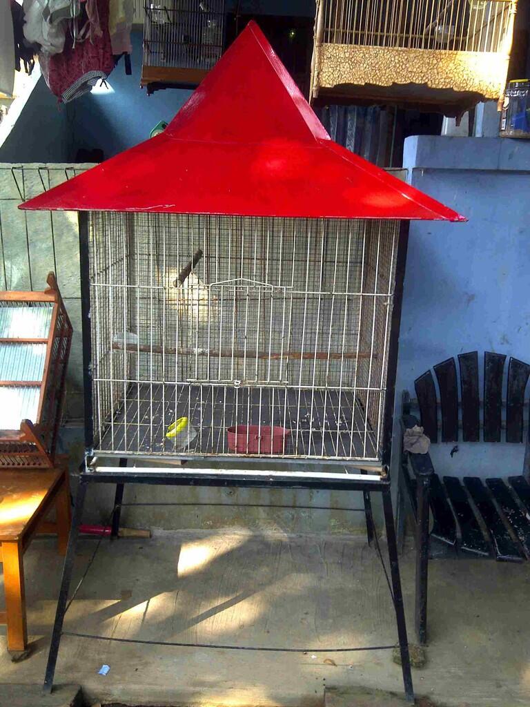 Terjual KANDANG BESI BESAR UNTUK BURUNG/AYAM | KASKUS