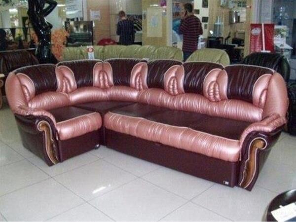 Kenapa sofa ini laku keras? Yg bisa tahu silakan komentar