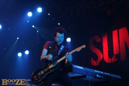 Masih ingat kah dengan band SUM 41 ? nostalgia