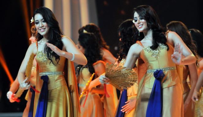 Miss Wolrd di Indonesia menampilkan keanekaragaman budaya Indonesia