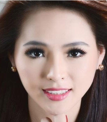 Miss Wolrd di Indonesia menampilkan keanekaragaman budaya Indonesia