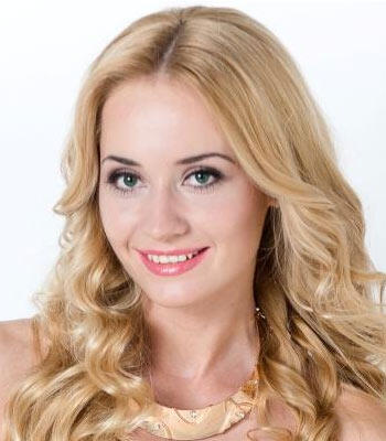 Miss Wolrd di Indonesia menampilkan keanekaragaman budaya Indonesia