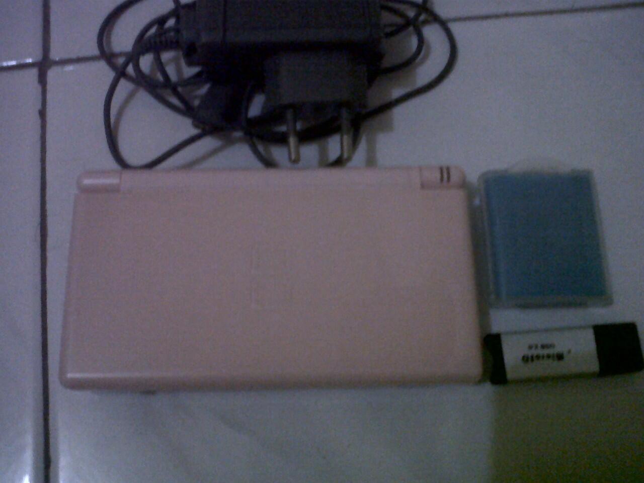 nintendo ds lite pink like new