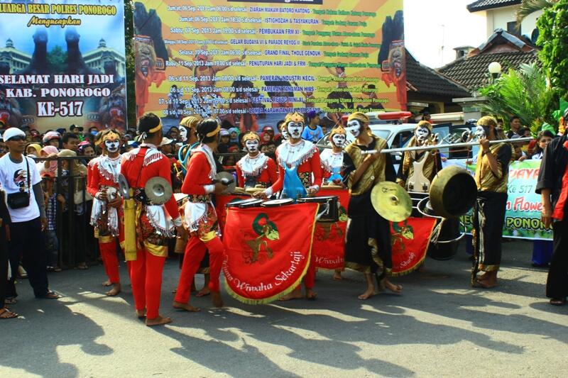 PONOROGO CARNIVAL ( Dalam Rangka Ulang Tahun Kota Ponorogo ke- 517 )