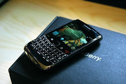 BlackBerry Bold 9780 (Onyx 2)