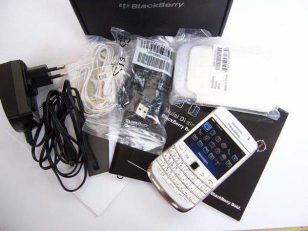 BlackBerry Bold 9780 (Onyx 2)