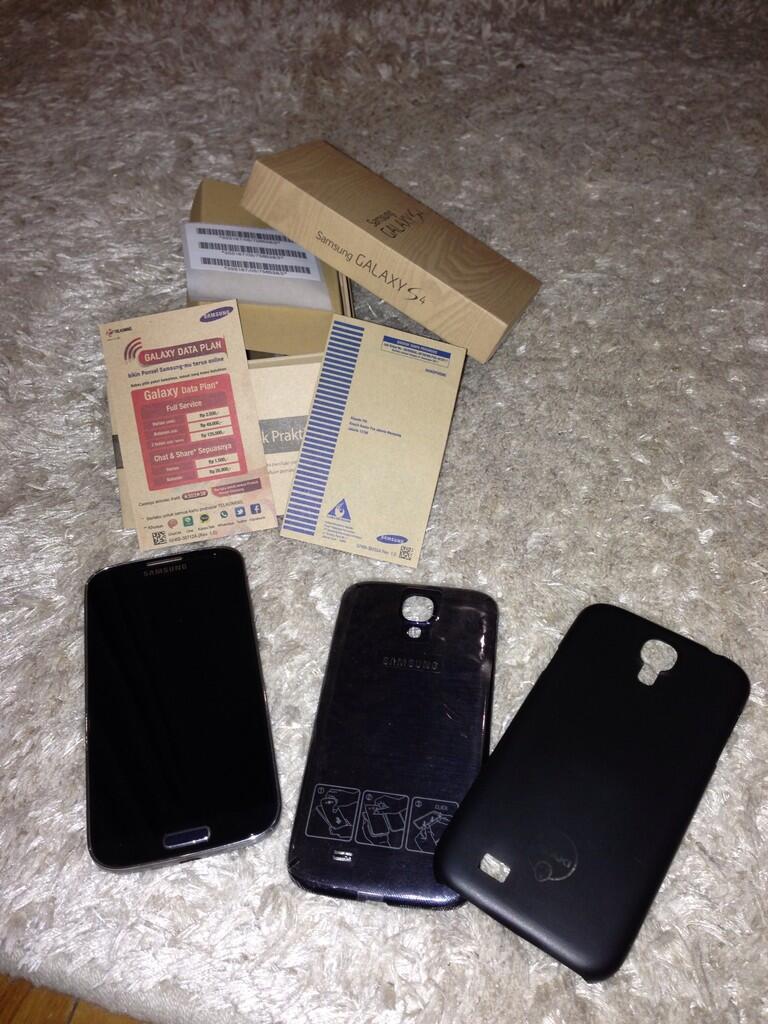 Samsung Galaxy S4 original 2nd (terima TT dgn Xperia Z Ultra Black)