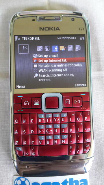 Nokia E71 fullset tangan pertama Jember