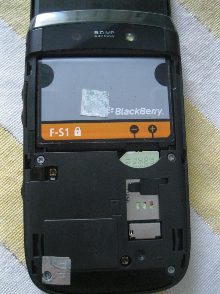 Blackberry Torch 9800 Hitam Garansi TAM 6 Bln