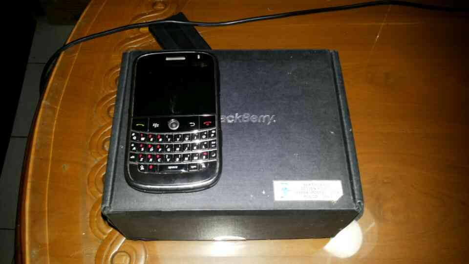JUAL BLACKBERRY BOLD 9000 MURAH (SURABAYA)