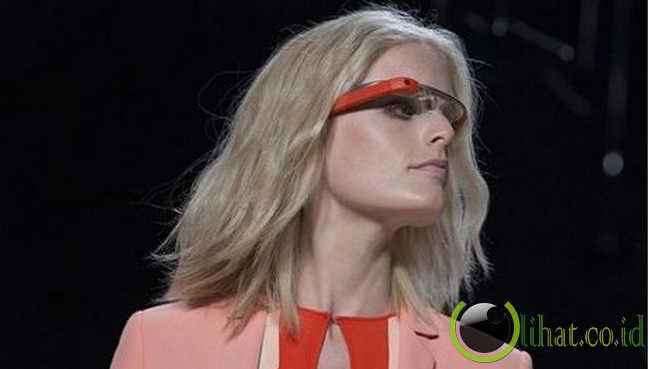 5 Kontroversi Seputar Kacamata Pintar Google (Google Glass)