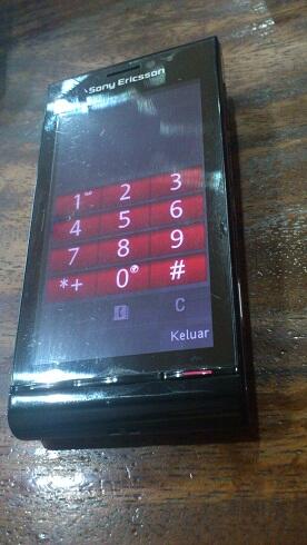Sony Ericsson Satio 12 MPX : 800.000 Minat gan !!!