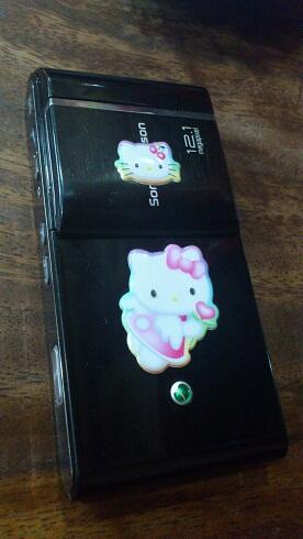 Sony Ericsson Satio 12 MPX : 800.000 Minat gan !!!