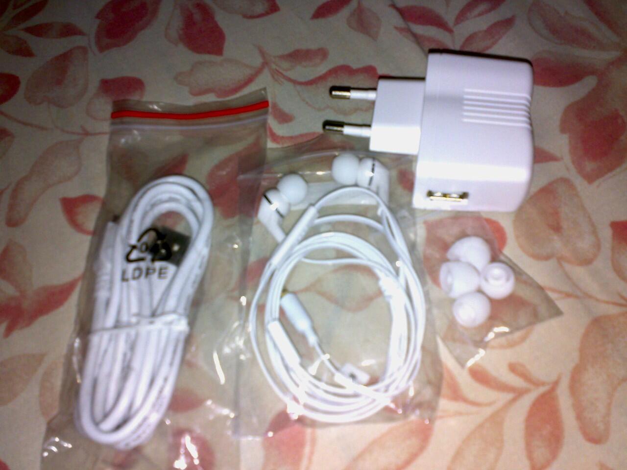 LENOVO A706 WHITE, Pembelian 04 SEP 2013!! TT IPOD 5 32/64
