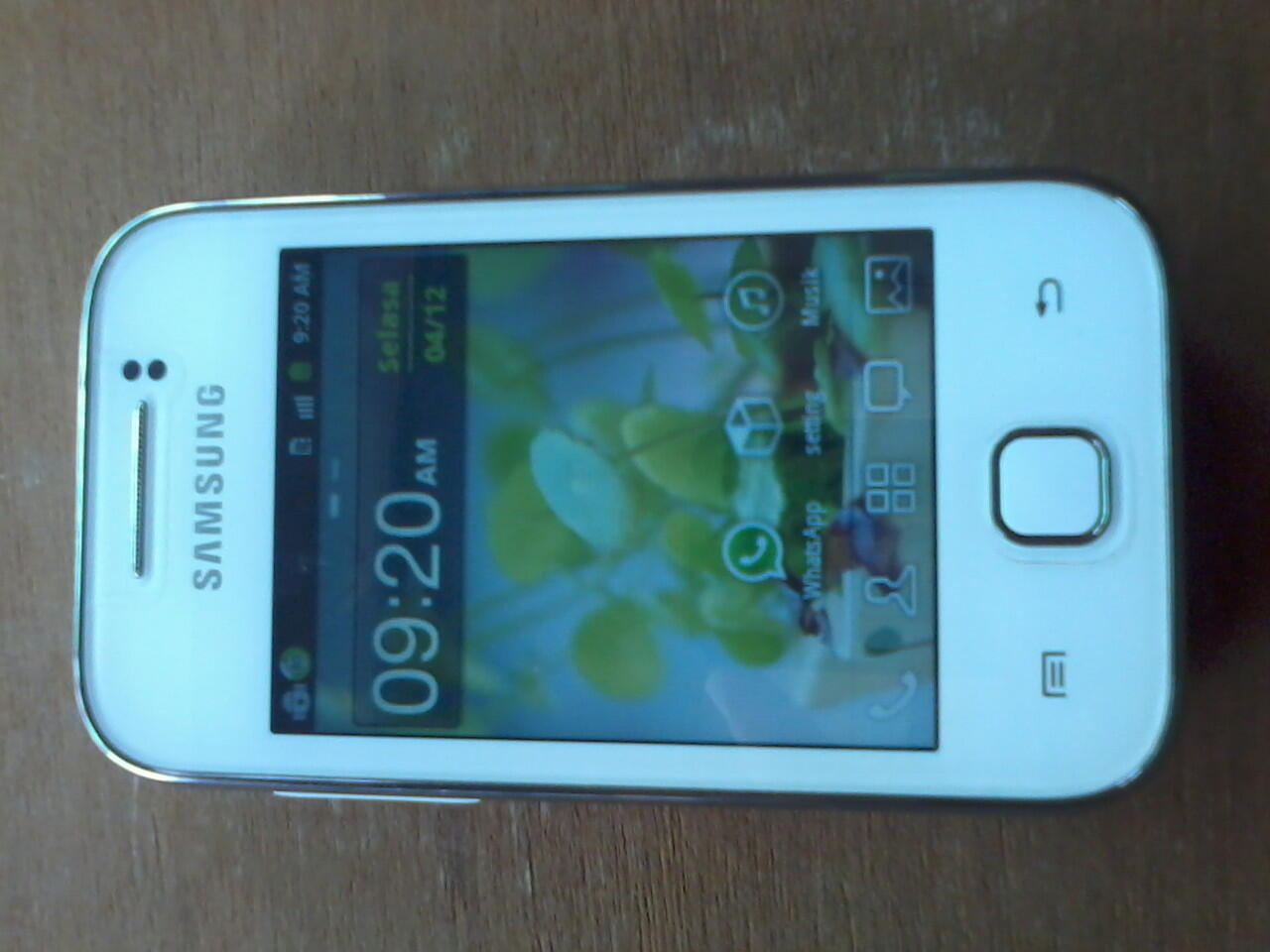 JUAL SANTAI SAMSUNG GALAXY Y PUTIH GT S360 GSM
