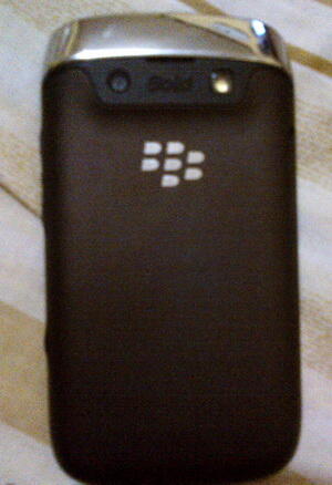 BLACKBERRY ONYX 3 9790 BELAGIO GARANSI BANDUNG