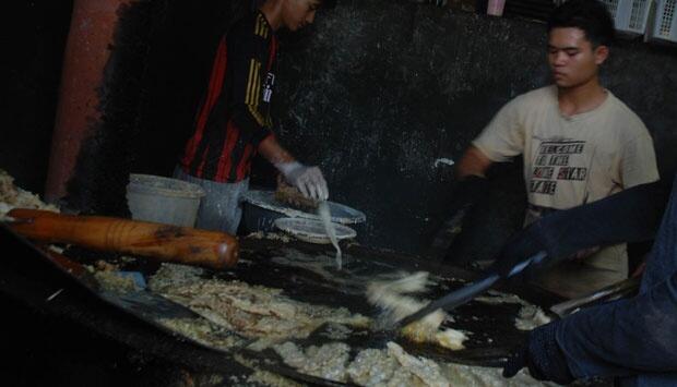 Aksi Mogok, Pedagang Tempe Pasar Di-sweeping