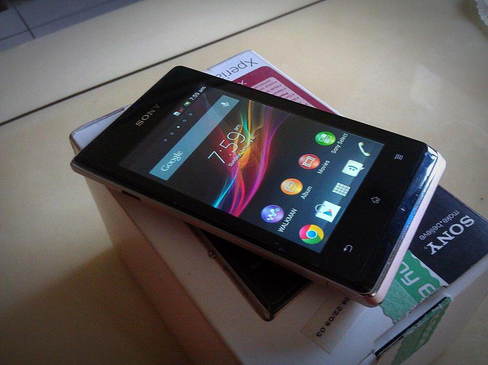Sony Xperia E Dual Jelly Bean Fullset Garansi Murah aja gan cod Bandung