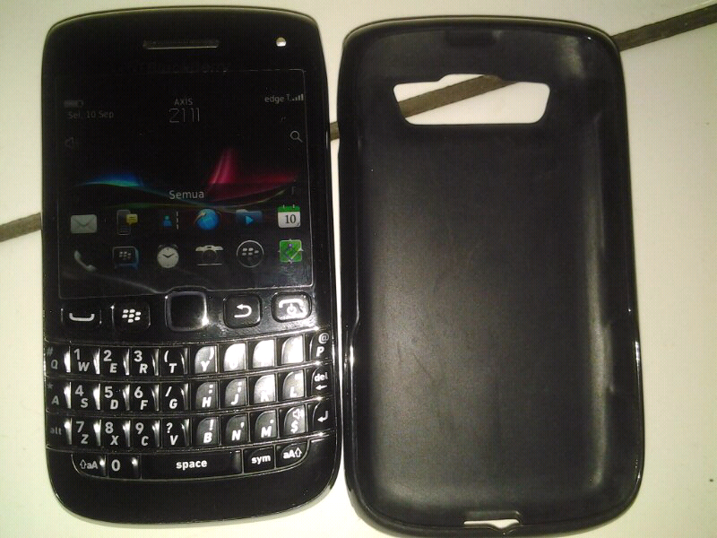 blacberry belagio 9790 onyx 3 mulussssss sprti baru