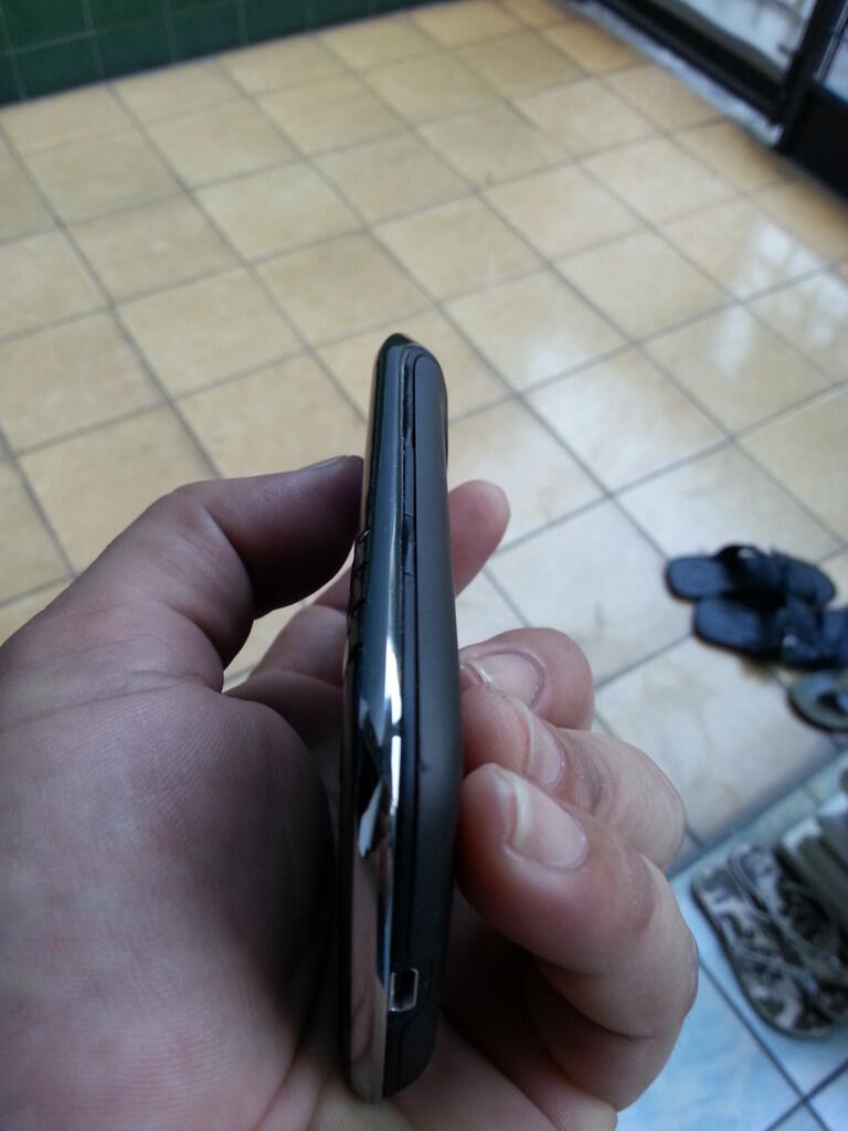 blackberry onyx3 aka bellagio black TAM muluss