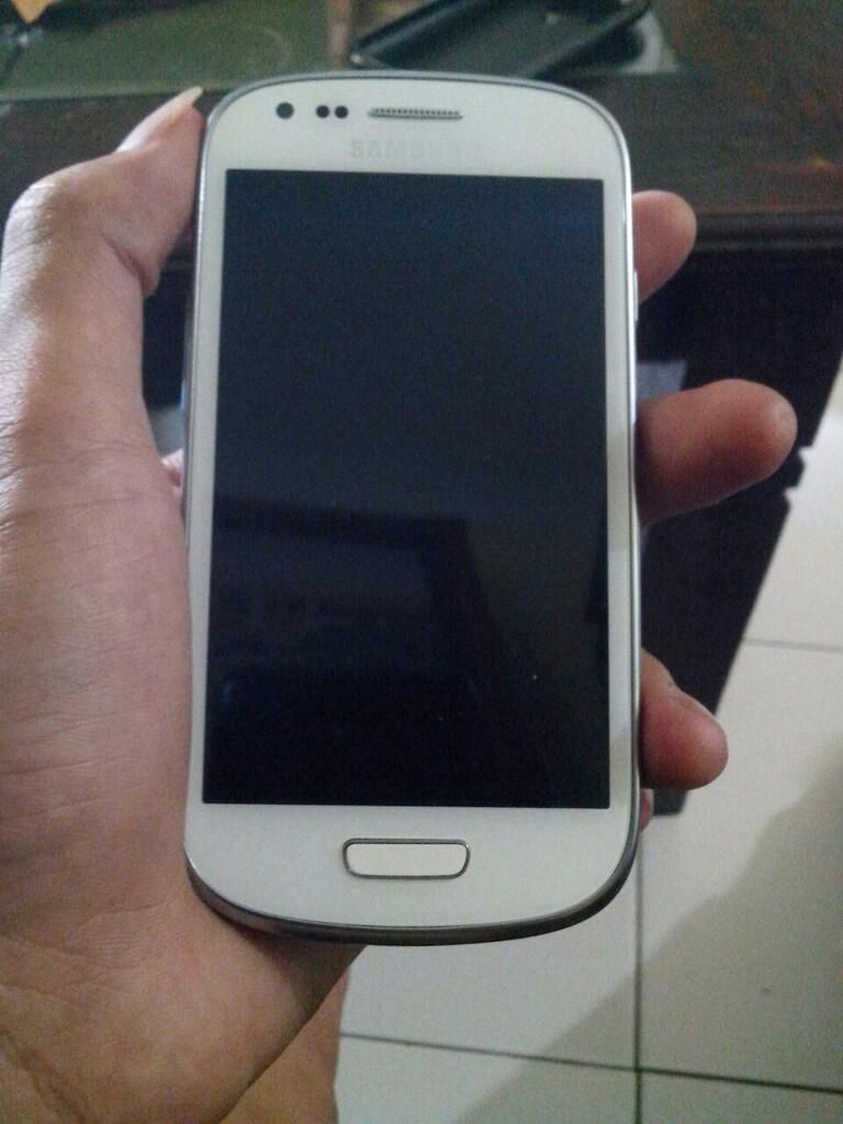 SAMSUNG S3 MINI PUTIH