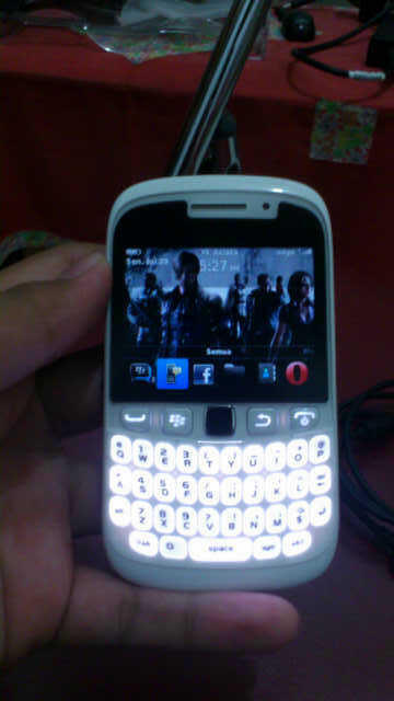 Jual Cepat Blackberry Amstrong 9320