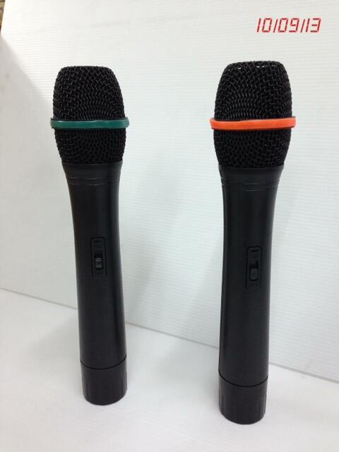Wireless Microphone Maruni WM-888