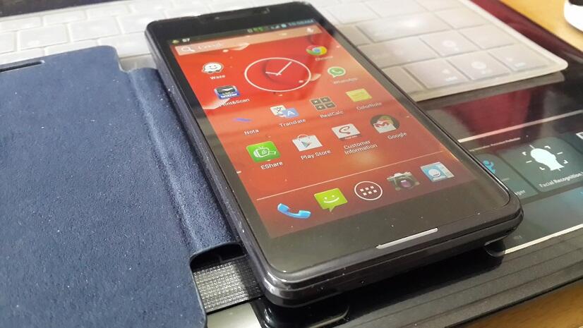 smartfren andromax U kondisi 99% free flip cover