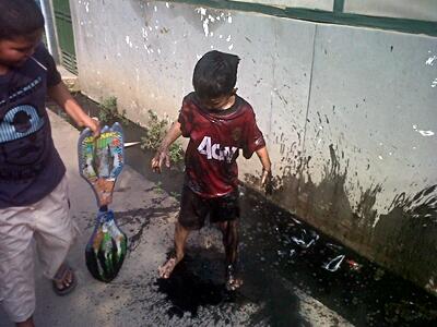 &#91;PICT&#93;Comberan Boy in my gangan 