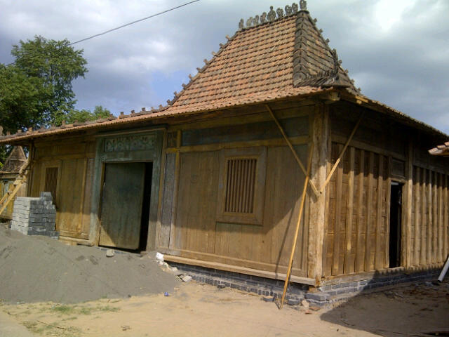Sekilas Tentang Rumah Adat Joglo Jawa Timur 