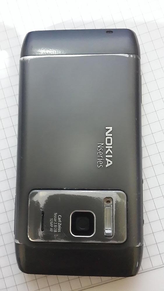NOKIA N8-00 ( MURAH, MASIH LENGKAP )