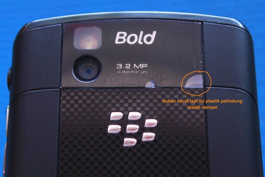 BLACKBERRY ESSEX 9650 BARU PAKE 5 HARI MULUS 99% LIKE NEW MURAH BANDUNG