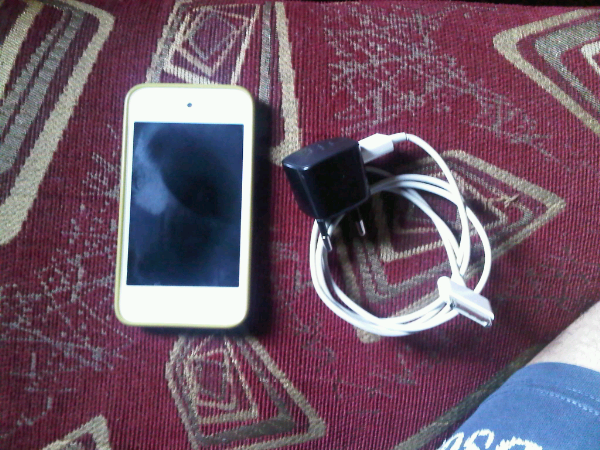 ipod itouch gen4 32gb white BDG