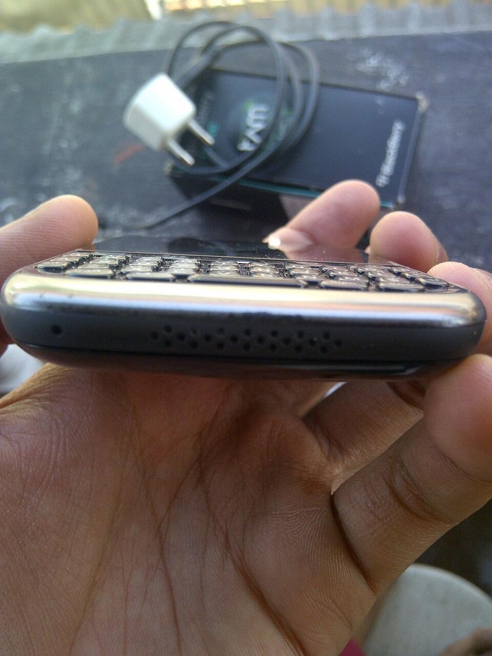 Blackberry Amstrong 9320 Malang